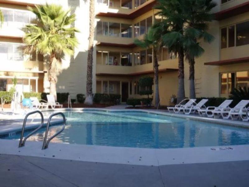 Hotel Ramada By Wyndham Sacramento à North Highlands Extérieur photo