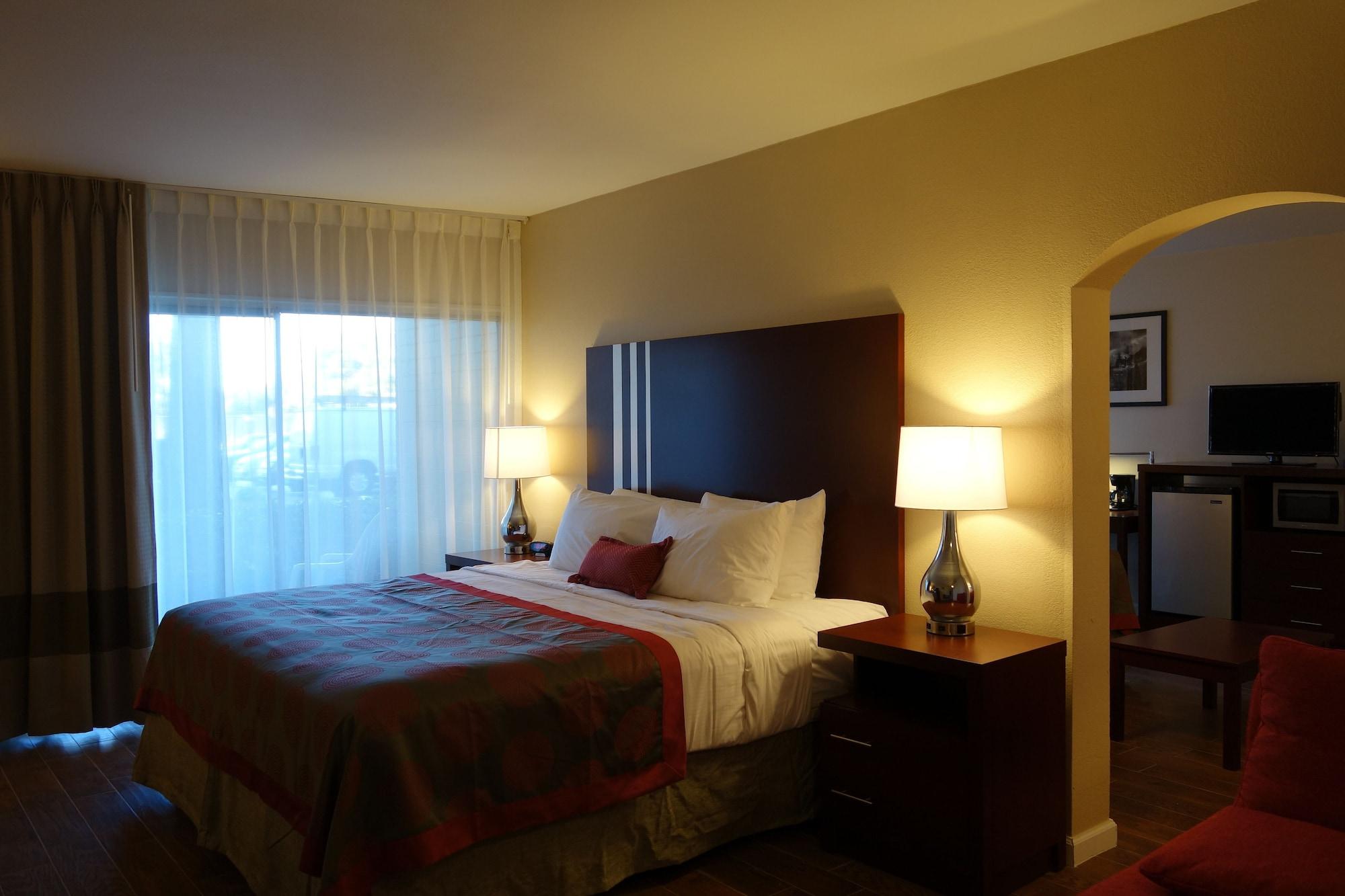 Hotel Ramada By Wyndham Sacramento à North Highlands Extérieur photo